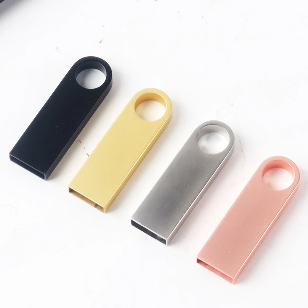 Pocket-Sized Engravable Metal Flash Drive 32GB 1