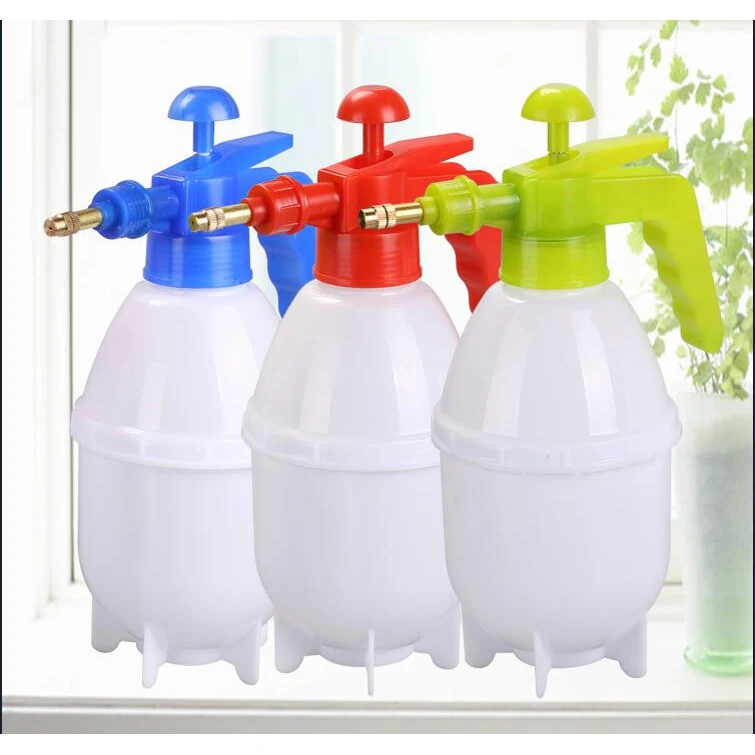 Manual Garden Sprayer 1