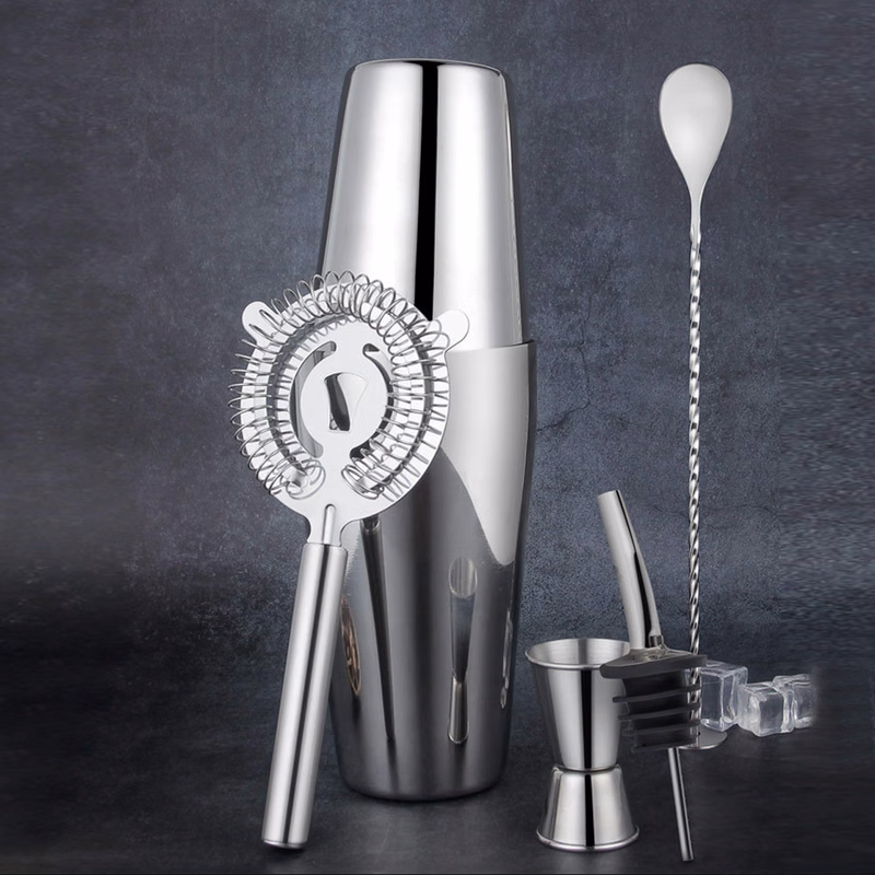 Cocktail Shaker 5 Pieces Set