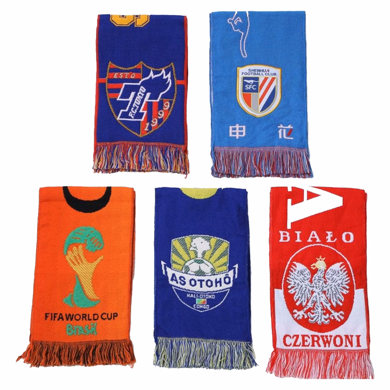 Warm Woven Scarf w/ Tassel