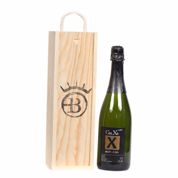 Red Wine In Wooden Gift Box