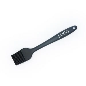 Outdoor Cooking Silicone Barbecue Oil Brush 1