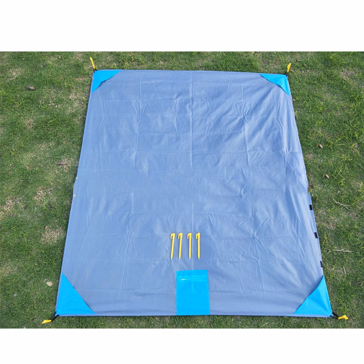 Foldable Pocket Blanket