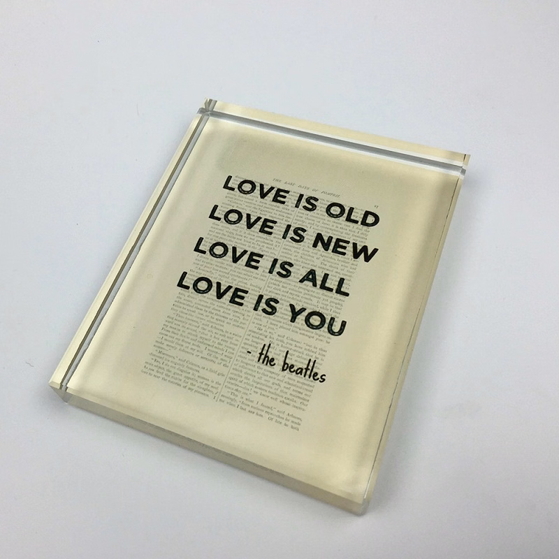 Wedding Souvenirs Favors Crystal Book Paperweight