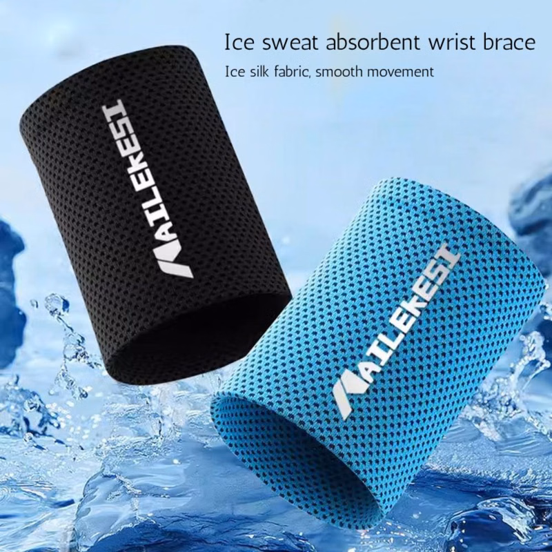 Ice sweat absorbent wrist brace