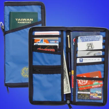 DELUXE TRAVEL ORGANIZER 1