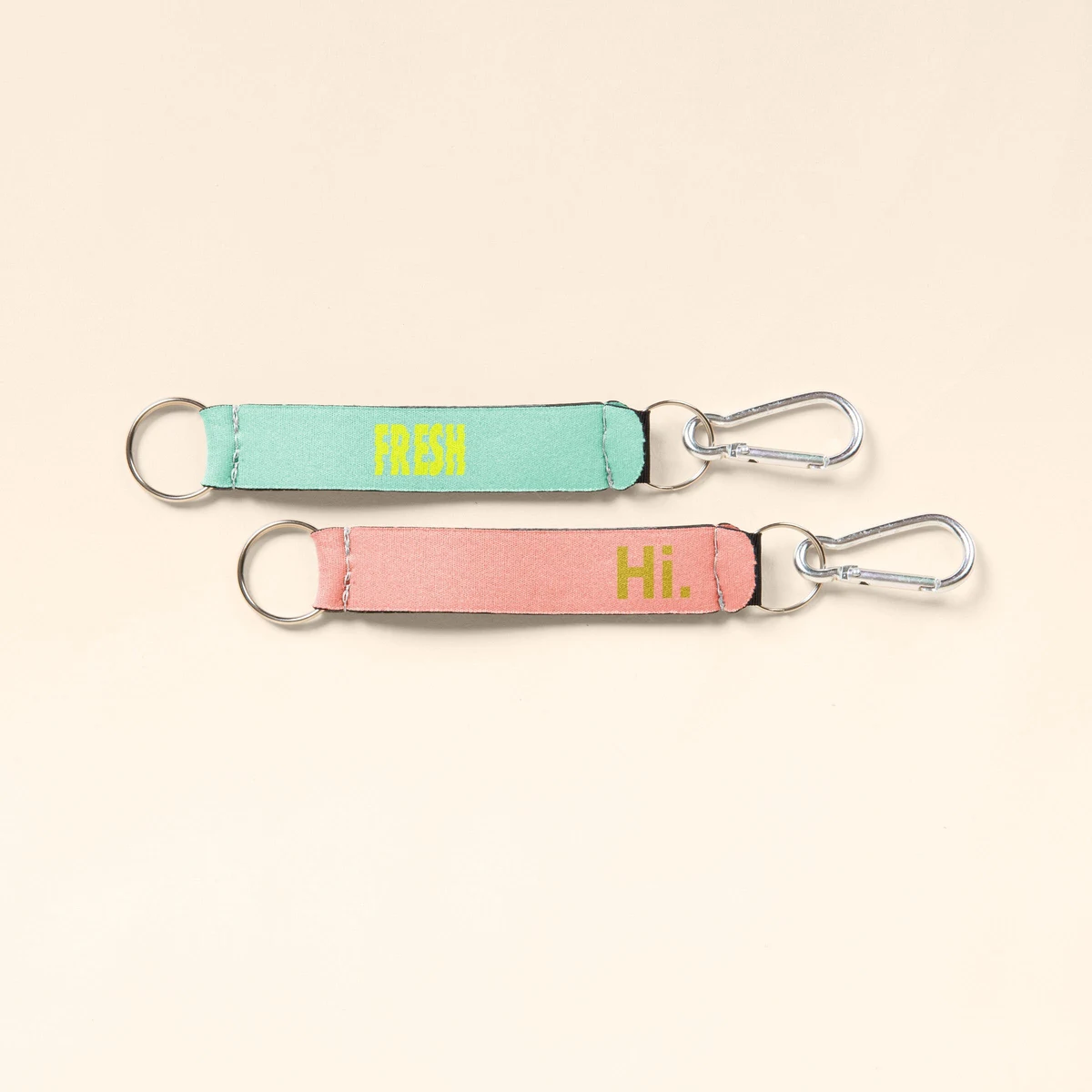 NEOPRENE KEY HOLDER WITH CARABINER 1