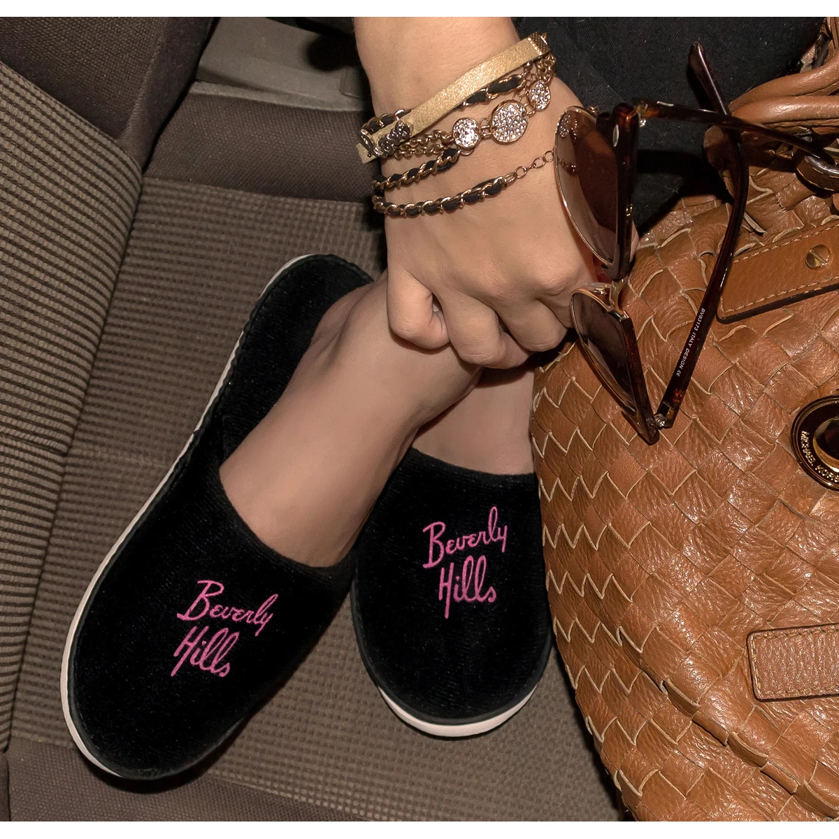 Travel Slippers 1