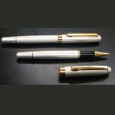 roller ball pen