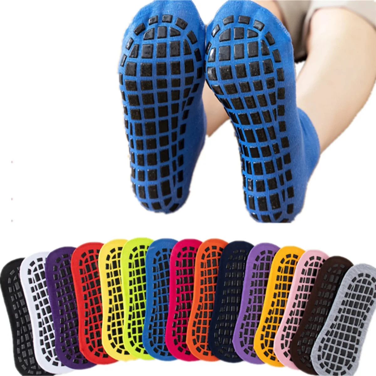 Sports Anti -Sliding Socks MOQ 100PCS 1