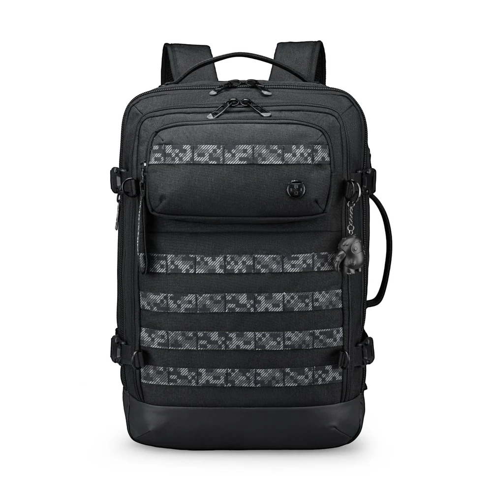 SwissDigital® BERG PRO USB Charging Port Camera Backpack 1