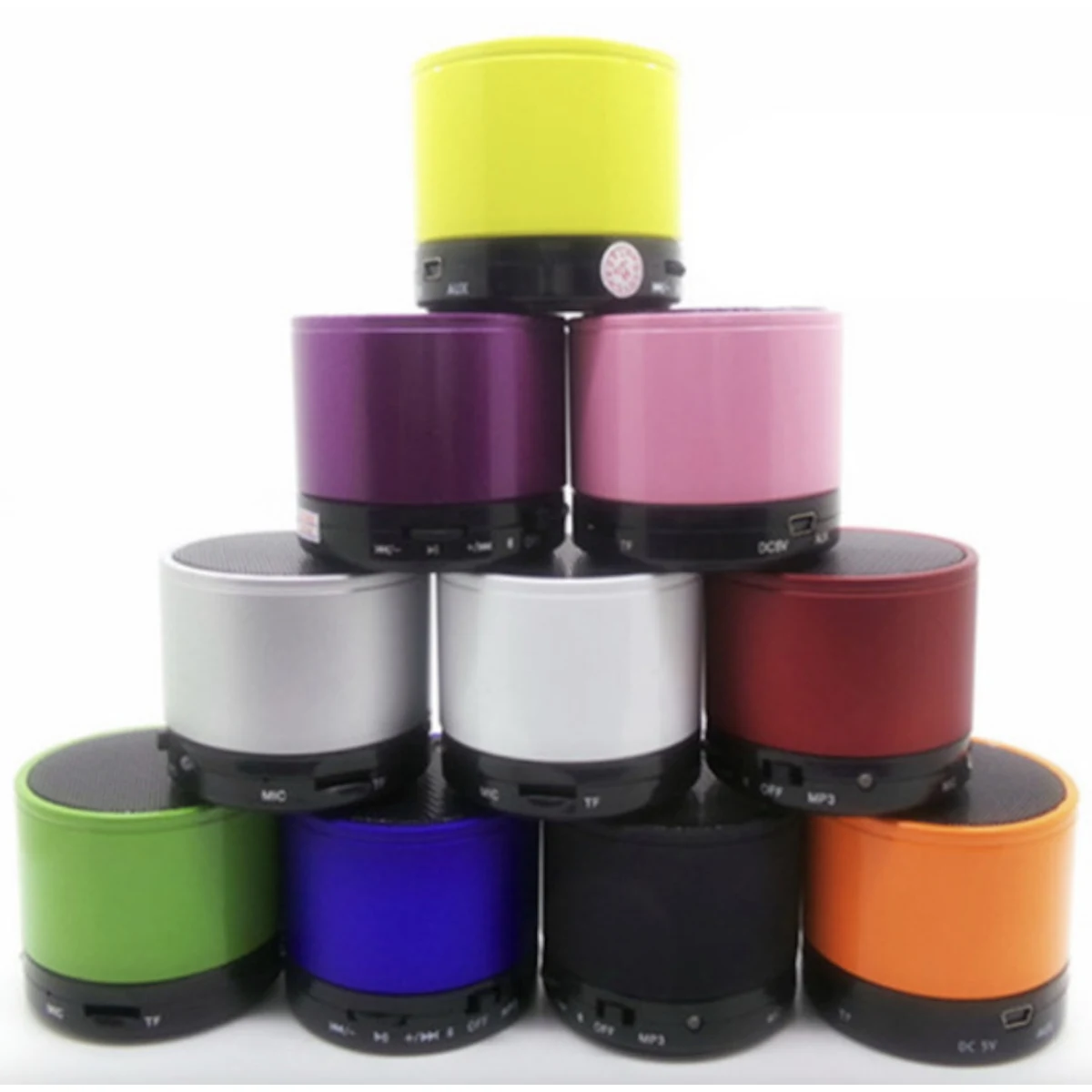 Cylinder Bluetooth Speaker 1