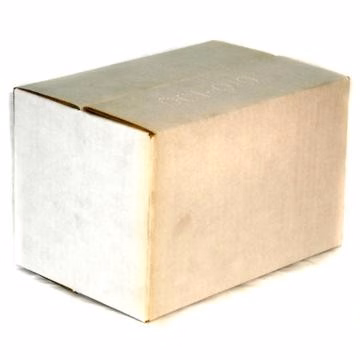 2 Piece White Gift Box (8.25" x 5.75" x 6") - Inserted