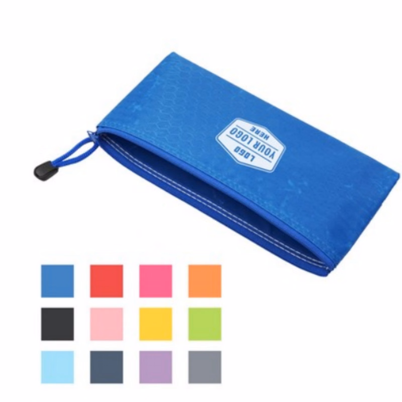 Thick Waterproof Oxford Football Pattern Zipper Bag