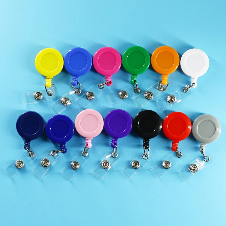 Retractable Badge Reel Holder 1