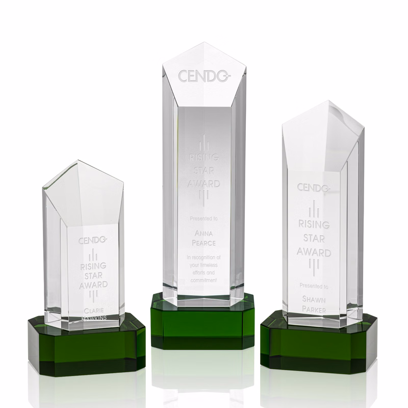 Jolanda Award on Base - Green