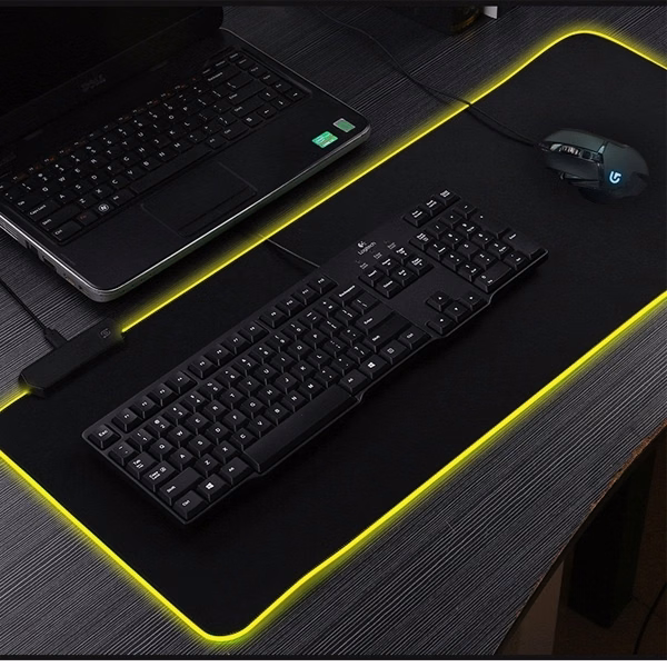 Glowing LED Gaming Mouse Pad