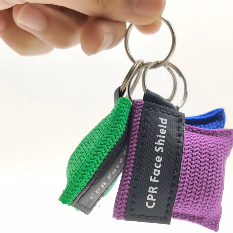 MOQ 20 PCS CPR Face Shield Mask Keychain Emergency Pocket