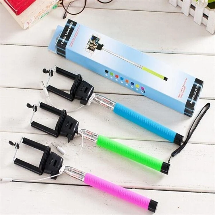 Wired Selfie Stick 1