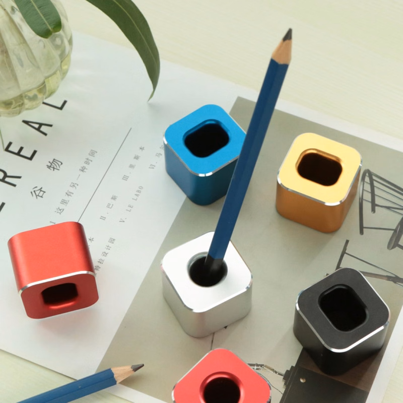 Aluminum Alloy Pen Holder