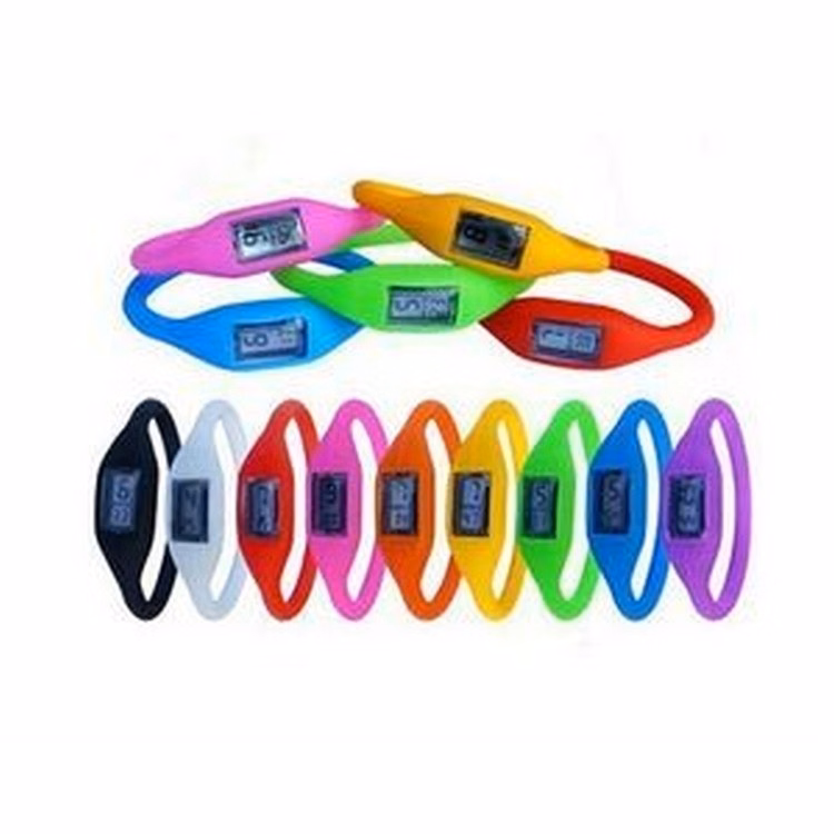 Smart Healthy Wristband with Pedometer (7.09"x0.028")