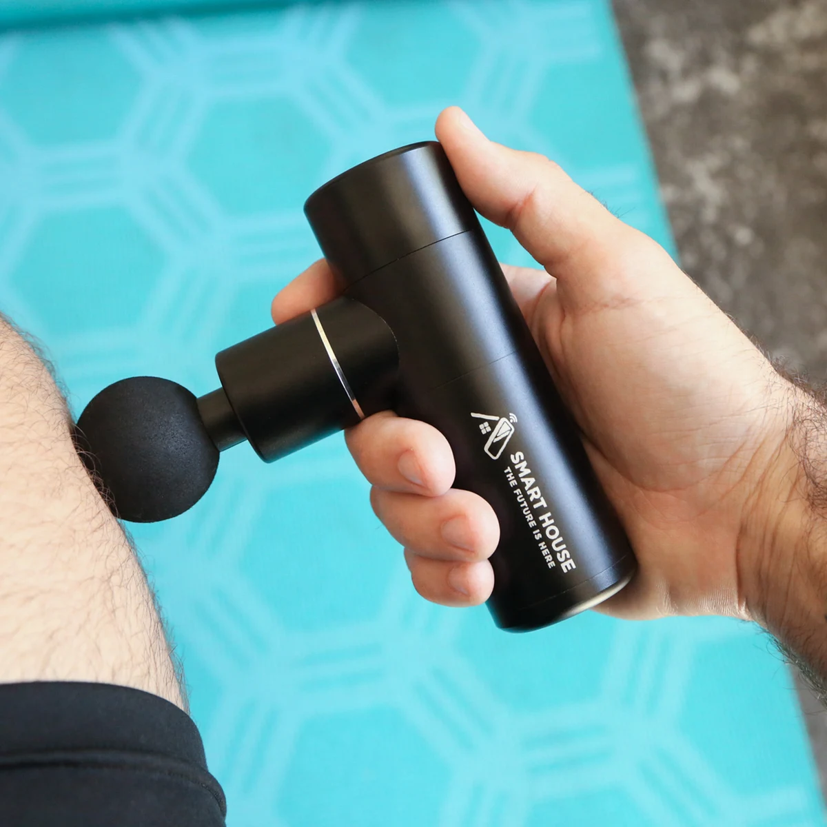 Kneado Handheld Massage Gun 1