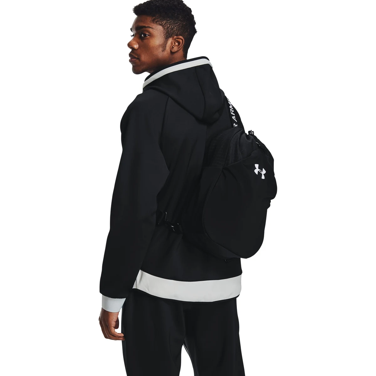 UA Flex Sling Bag 1