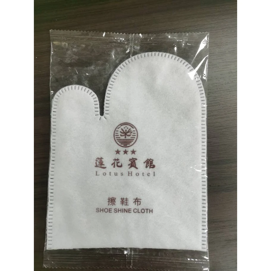 Hotel Shoe Shine Mitt 1