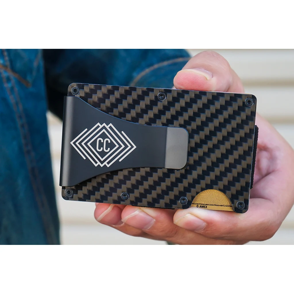 The Defender Slim Carbon Fiber RFID Blocking Wallet 1