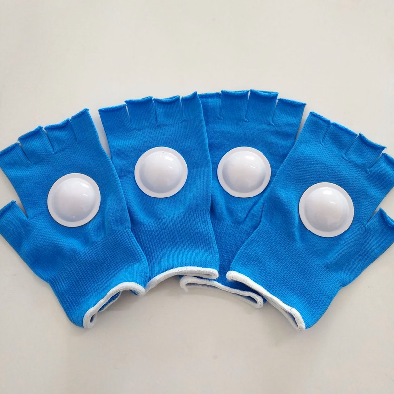 Clapping Gloves