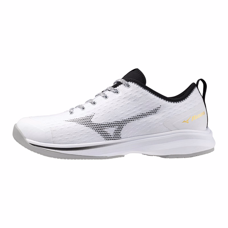 Dominant 4 Low Turf Baseball Shoe