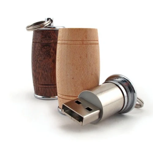 16GB Specialty USB - Oak Barrel 1