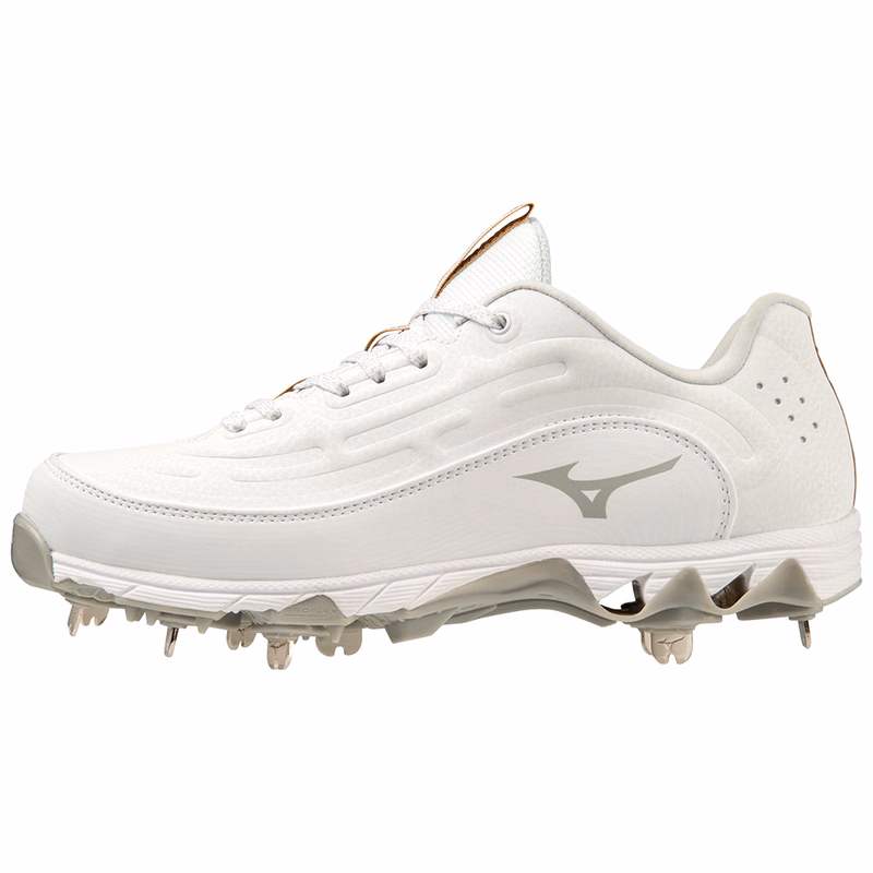 9-Spike Swift 8 Low Women's Metal Softball Cleat