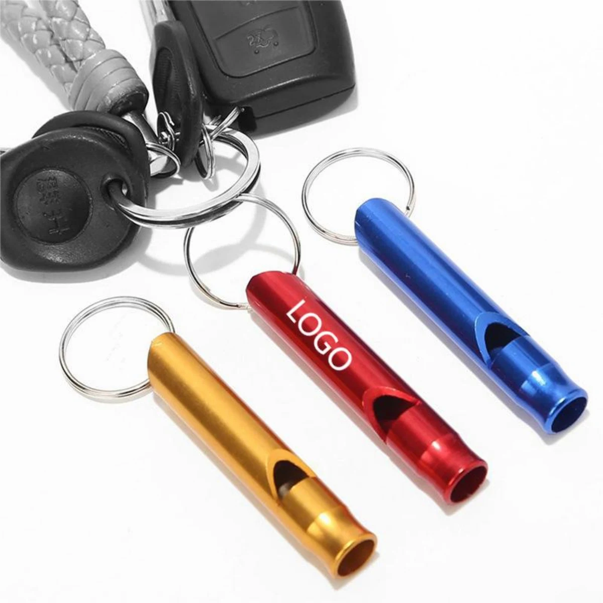Emergency Whistle with Keychain 1
