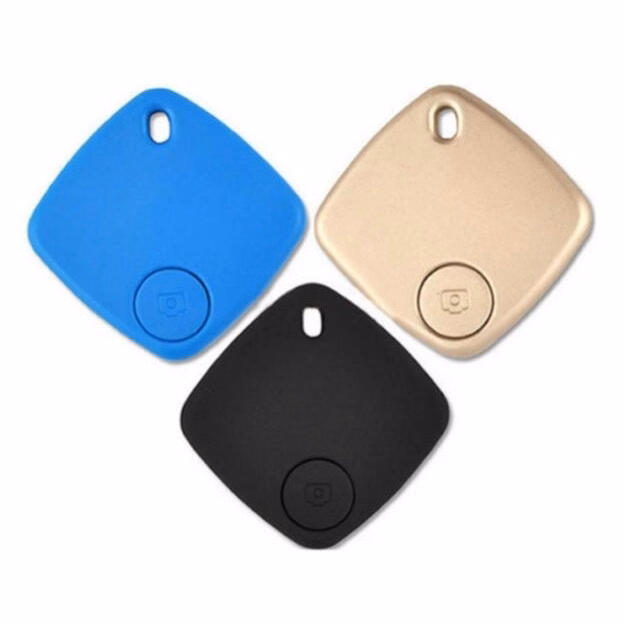 Portable plastic wireless tracker