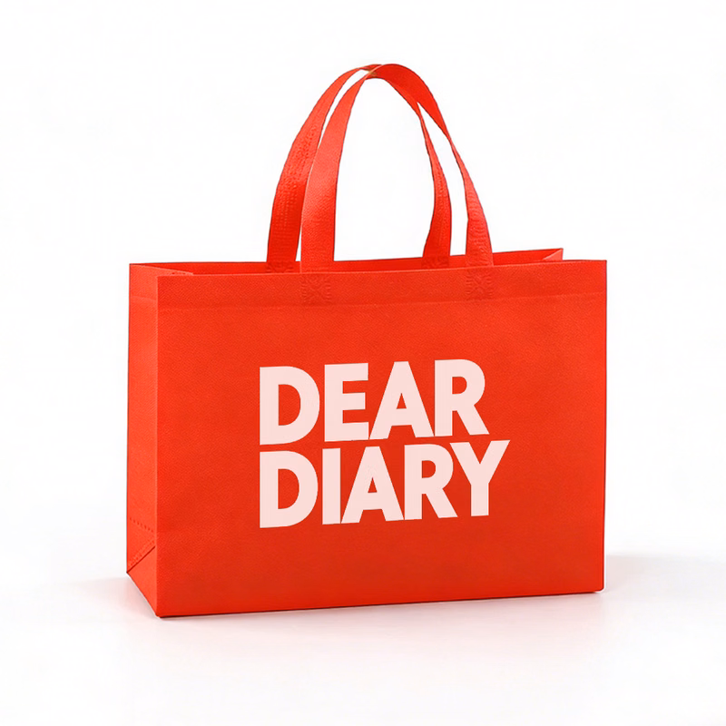 Sustainable non-woven hand tote