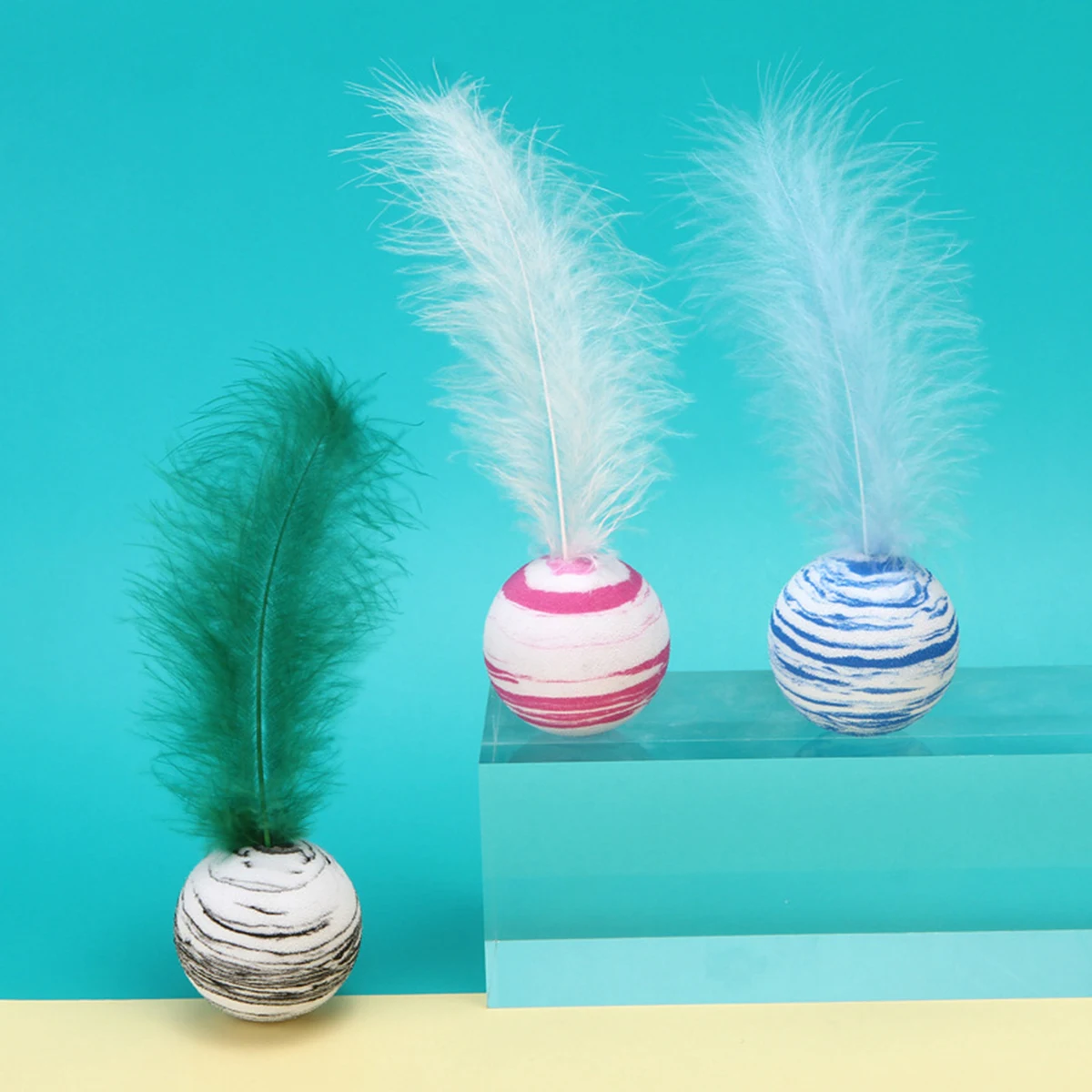 Cat Toy With Feather Chew Chase 1