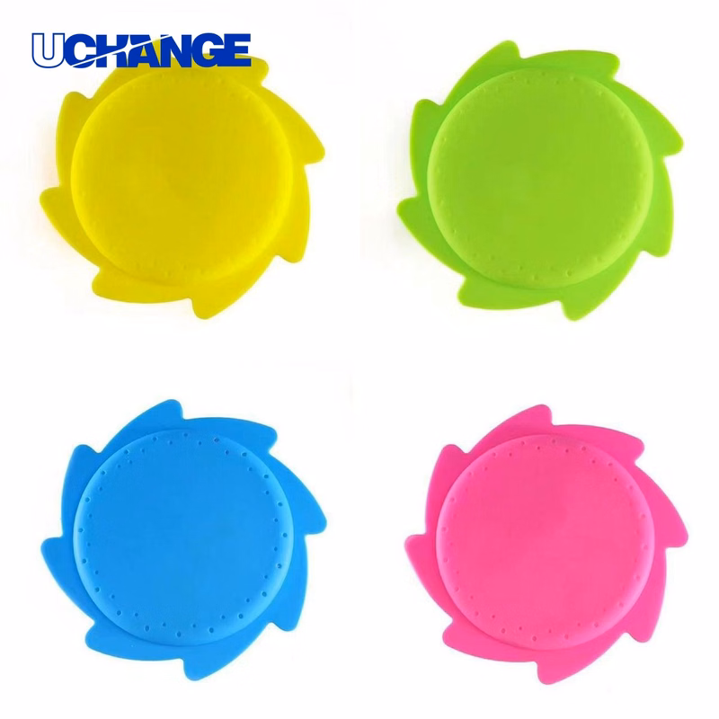 Silicone Sprinkler Flying Disc Toy for Play