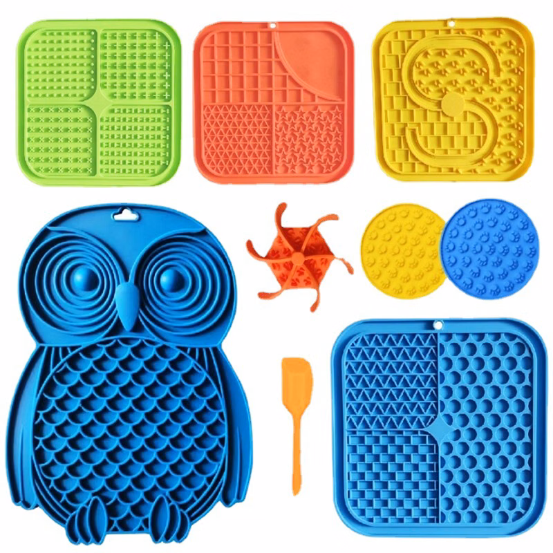 Silicone Pet Food Lick Mat