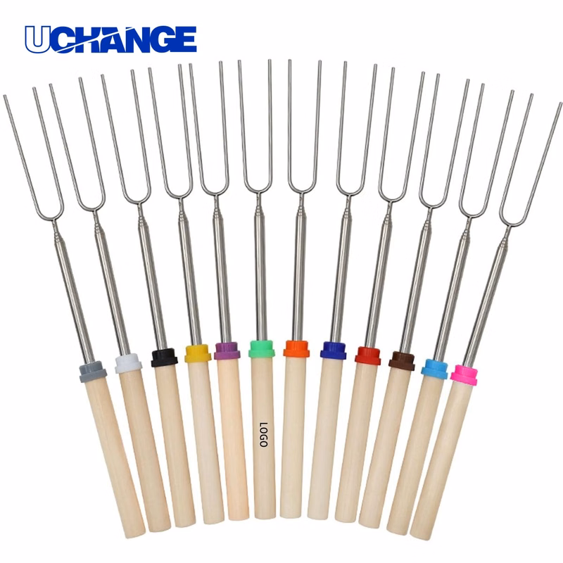 Extendable Barbecue Fork Tool for Grilling