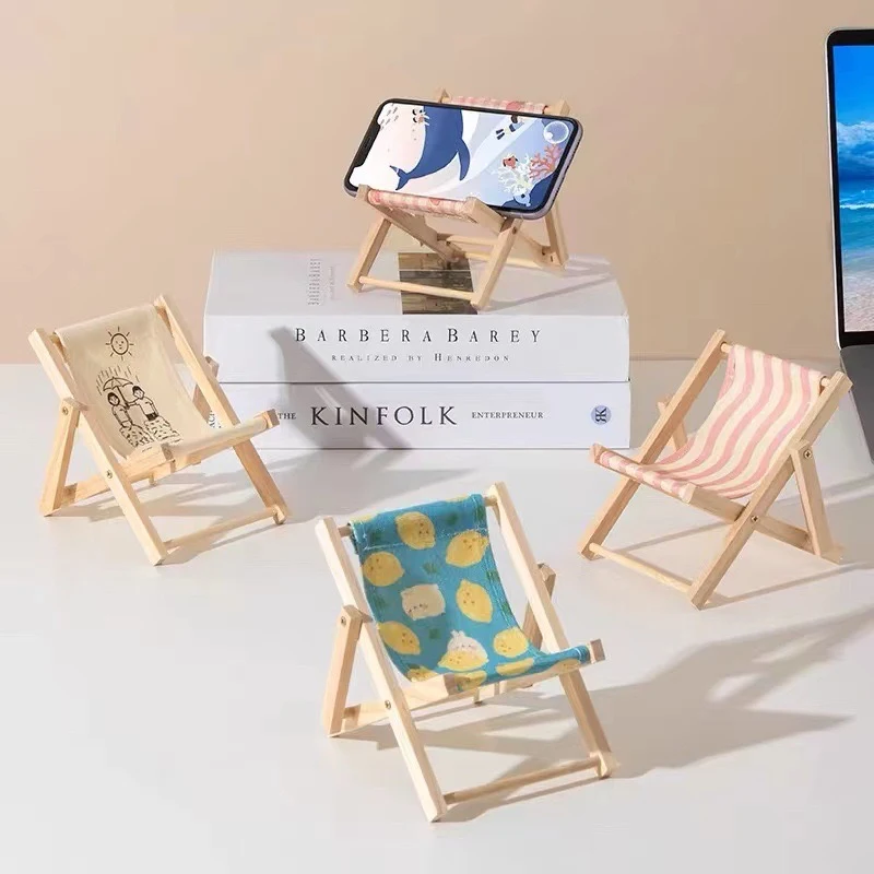 Beach Chair Phone Holder 1