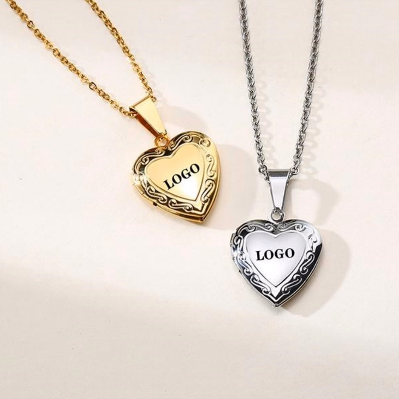 Heart Shape Photo Locket Pendant Necklace