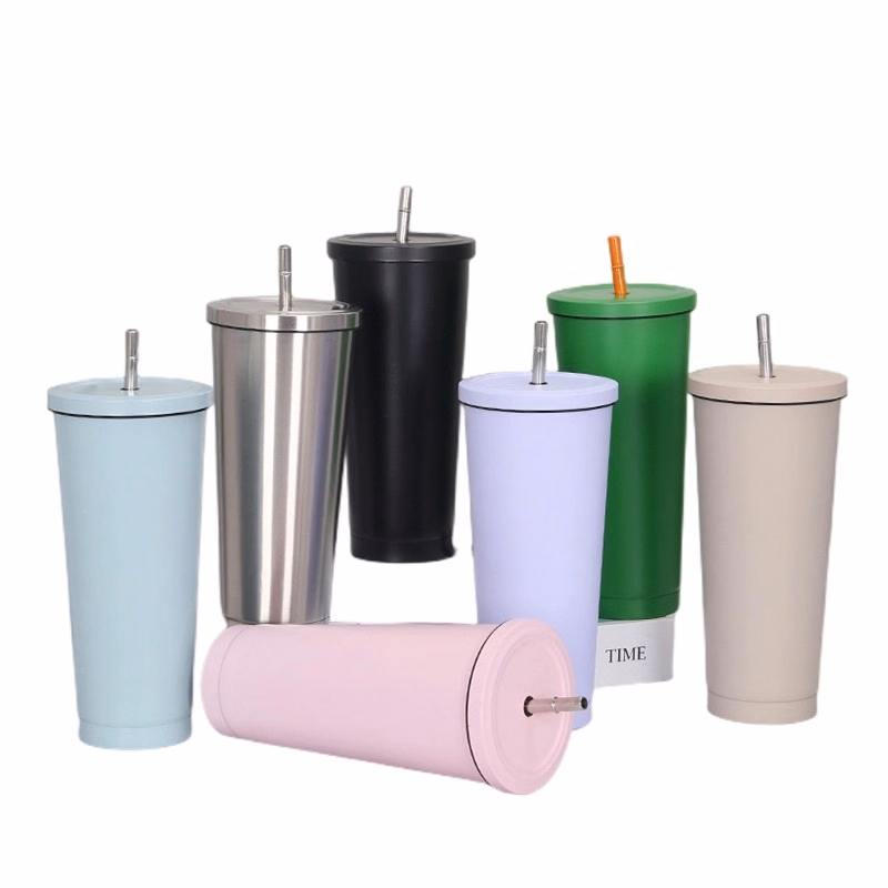 Insulated Tumbler with Straw Lid