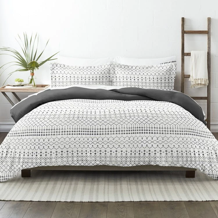 Reversible Duvet Cover Sets - Etched Gray King 3 Piece 1