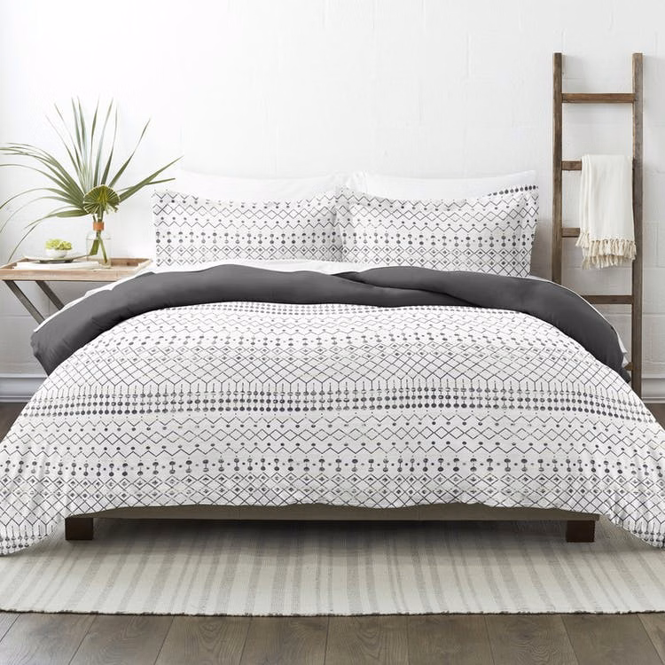 Reversible Duvet Cover Sets - Etched Gray Full-Queen 3 Piece