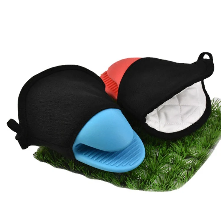 500F Oblique Opening Thickened Cotton Silicone Oven Gloves 1