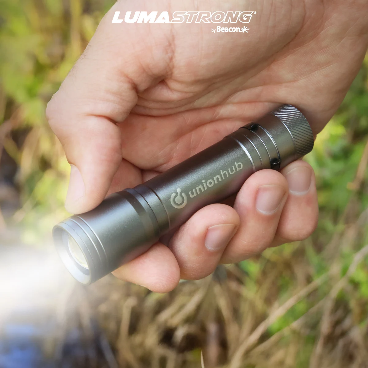 reNew Dual LED/COB Rechargeable Flashlight 1