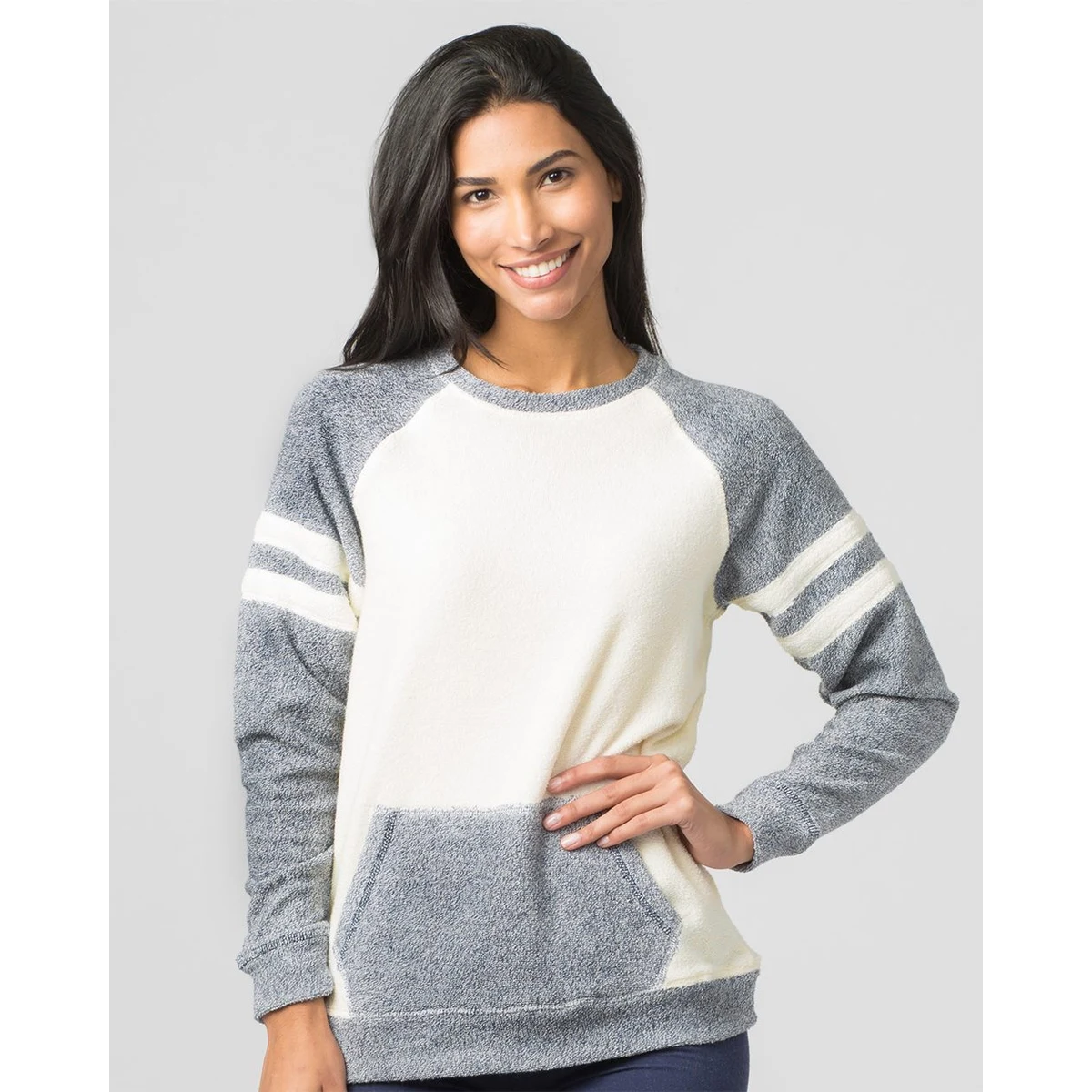 Women's Cozy Contrast Fleece Crewneck Pullover - L04 1