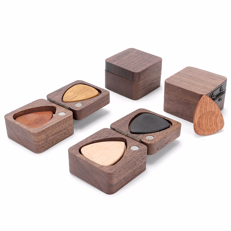 Natural Wood Case for Guitar Pick