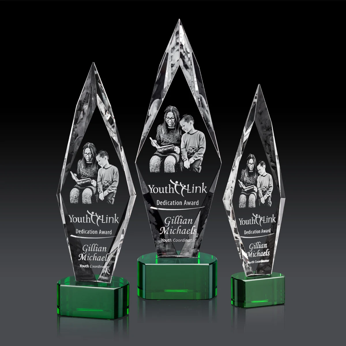 Manilow Award on Paragon Base (3D) - Green 1